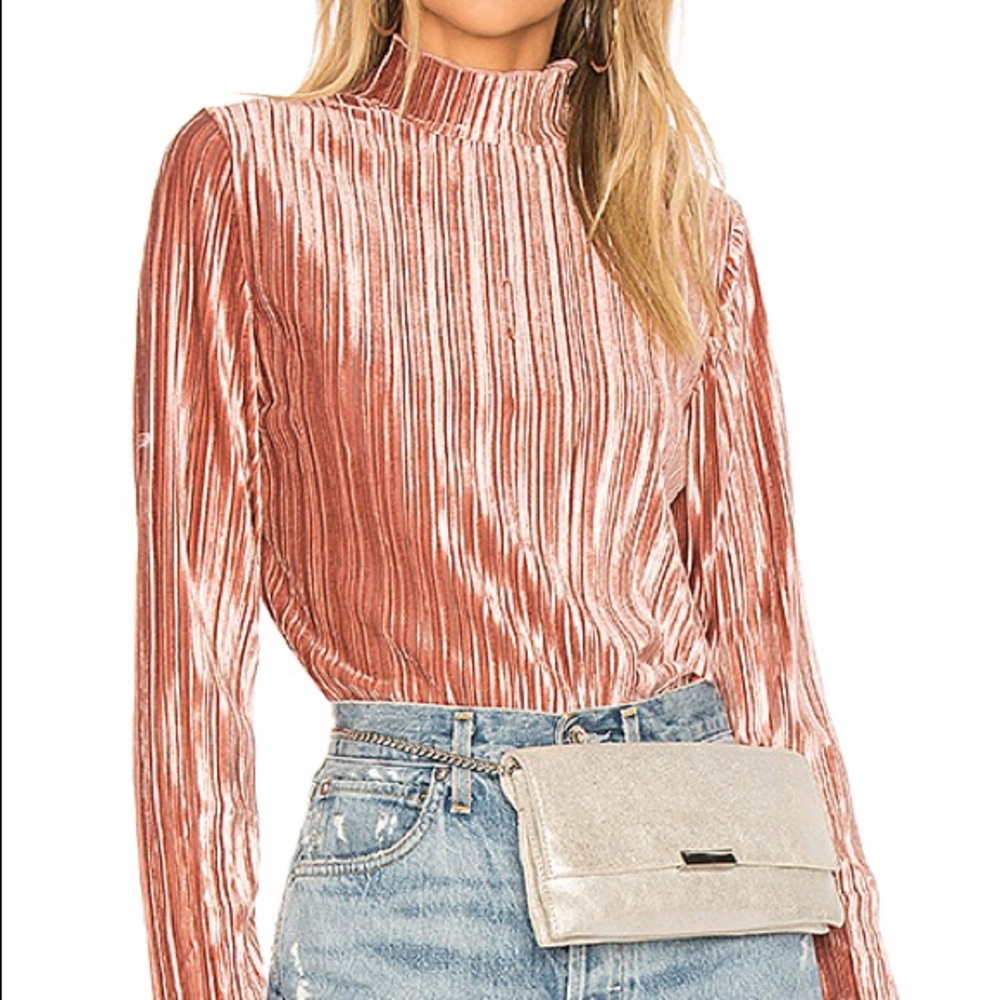 JOA Mock Neck
